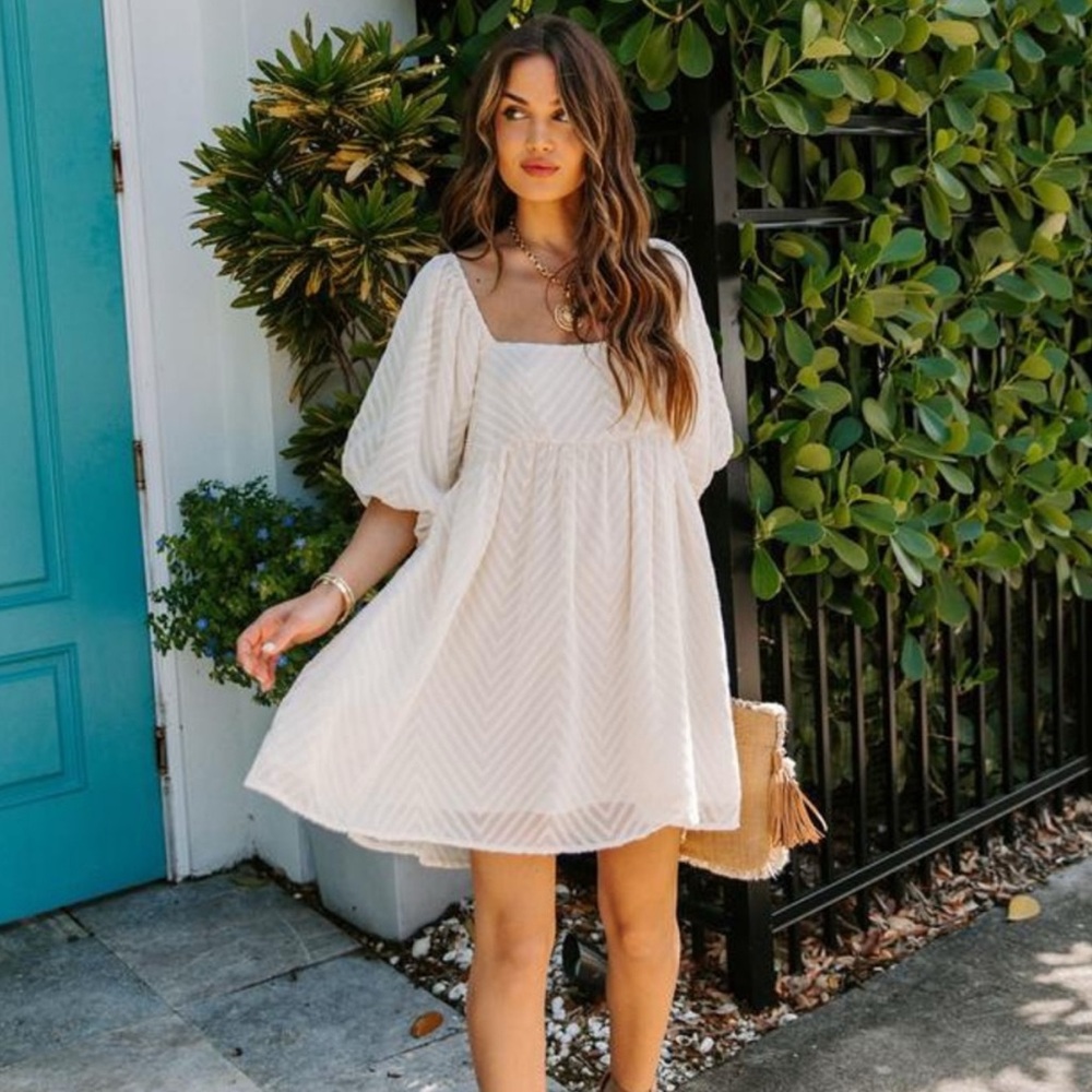 By Together Cream Puff Sleeve Ruffled Dress